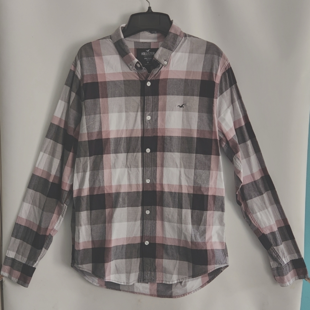 Hollister California Men's Epic Flex stretch Size M Button Long Sleeve Shirt